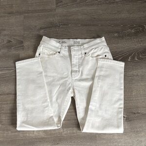 a.n.a Women's Straight Leg High-Rise Skinny Ankle Jeans